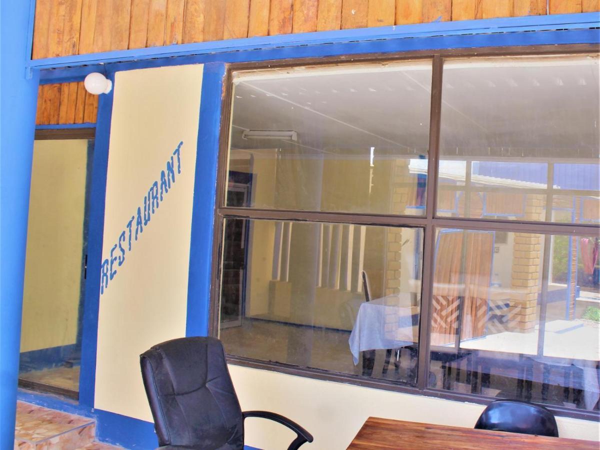 Opuwo P Wake Guesthouse المظهر الخارجي الصورة